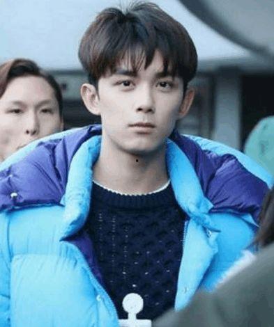 娱乐吃瓜君吴磊和热巴,娱乐吃瓜君揭秘幕后故事